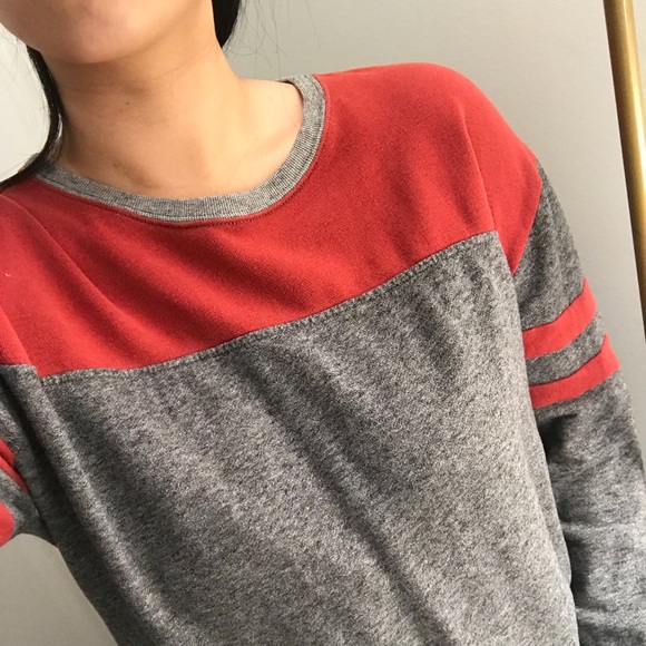 A&F Sweater - Picture 1 of 4